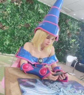 えなこ　遊戯王　コスプレ4